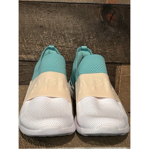 New APL Athletic Propulsion Labs WOMEN'S TECHLOOM BLISS Mint Beach White 9 - Picture 2 of 8
